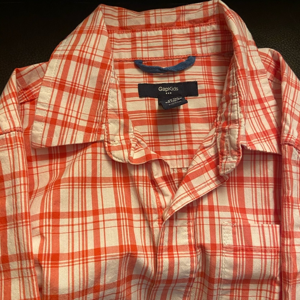 Boy GAP shirt size Medium long sleeves